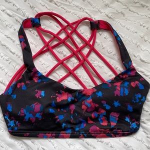 Pattern lululemon sports bra